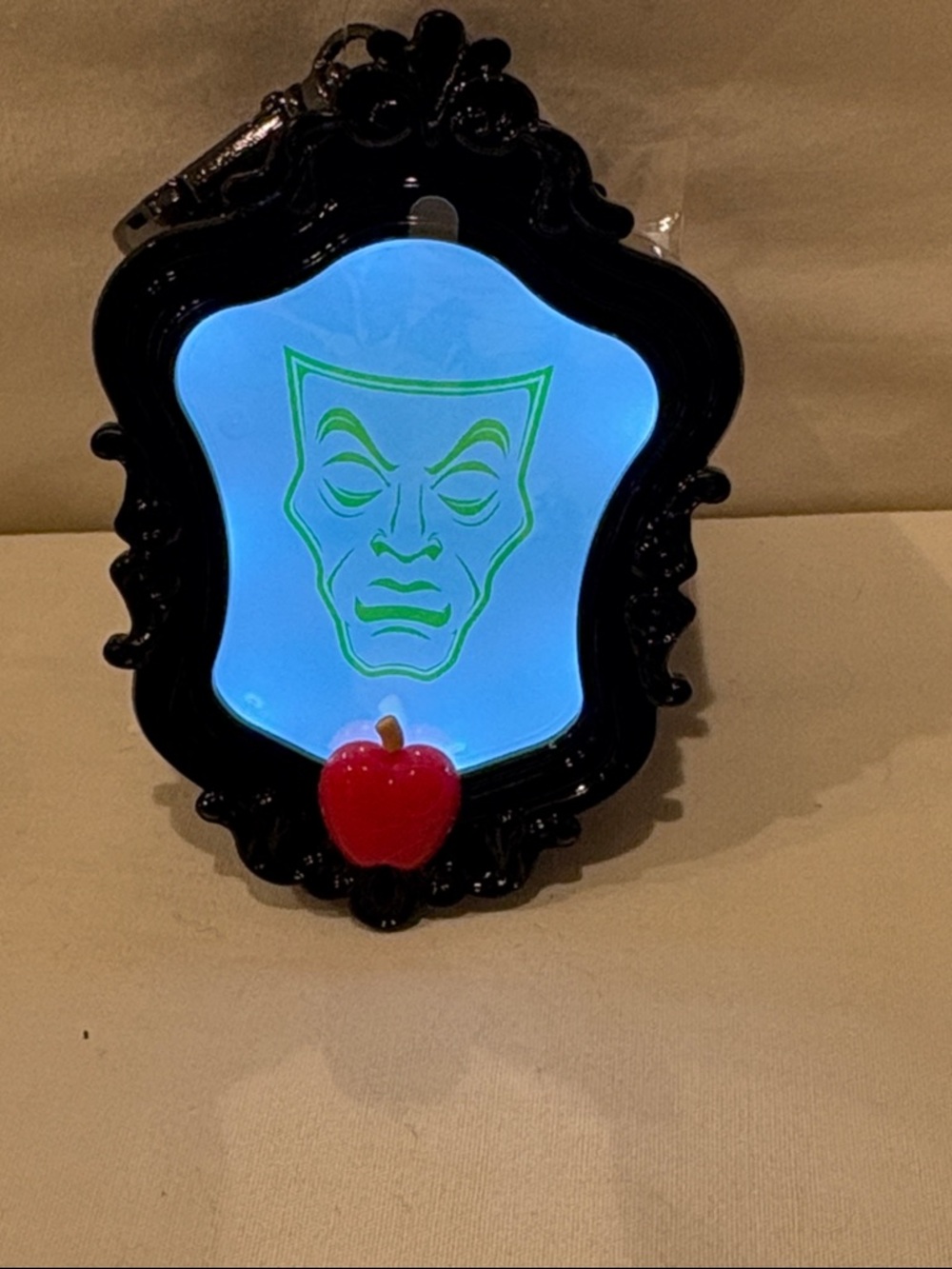 Bath & Body Works Disney Villains Evil Queen Light Up Mirror PocketBac Holder